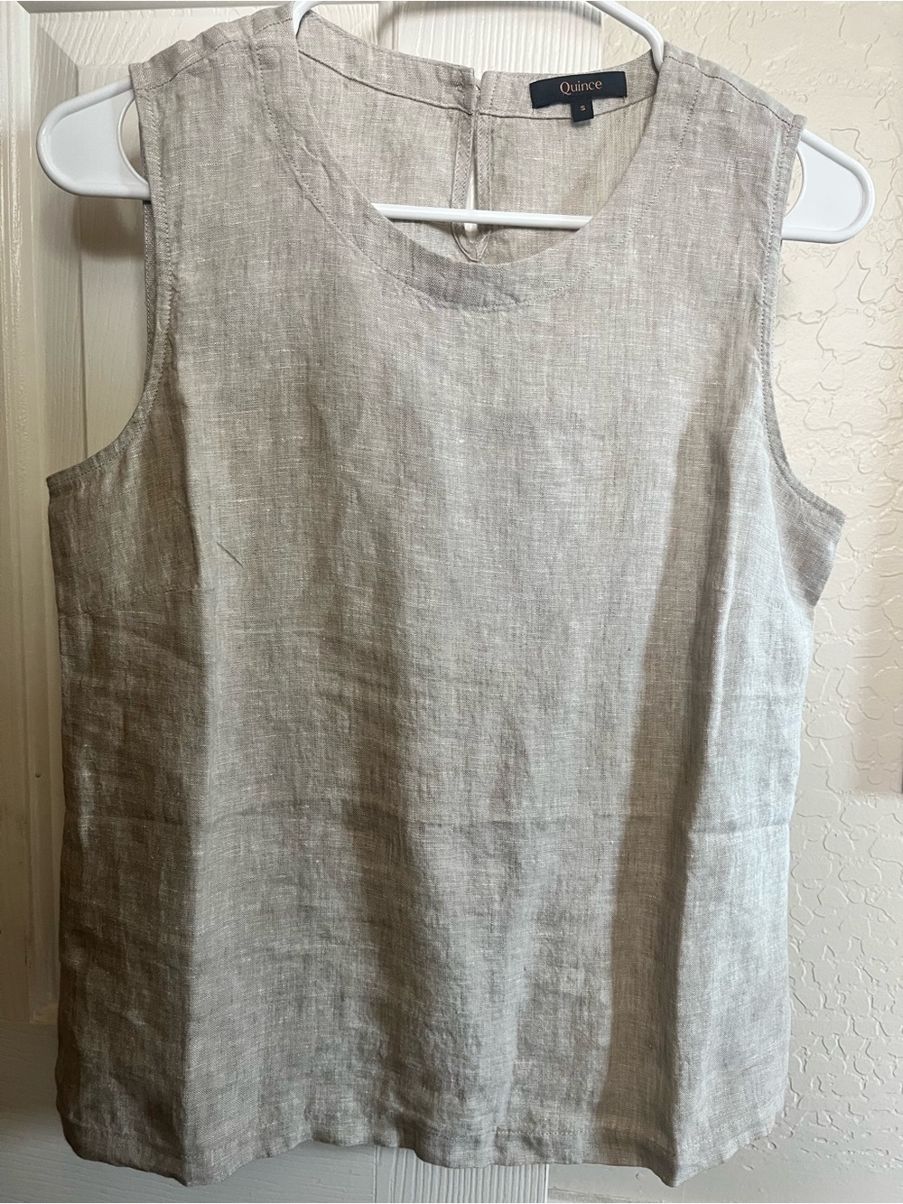 Quince 100% European Linen Tank - Picture 5 of 5